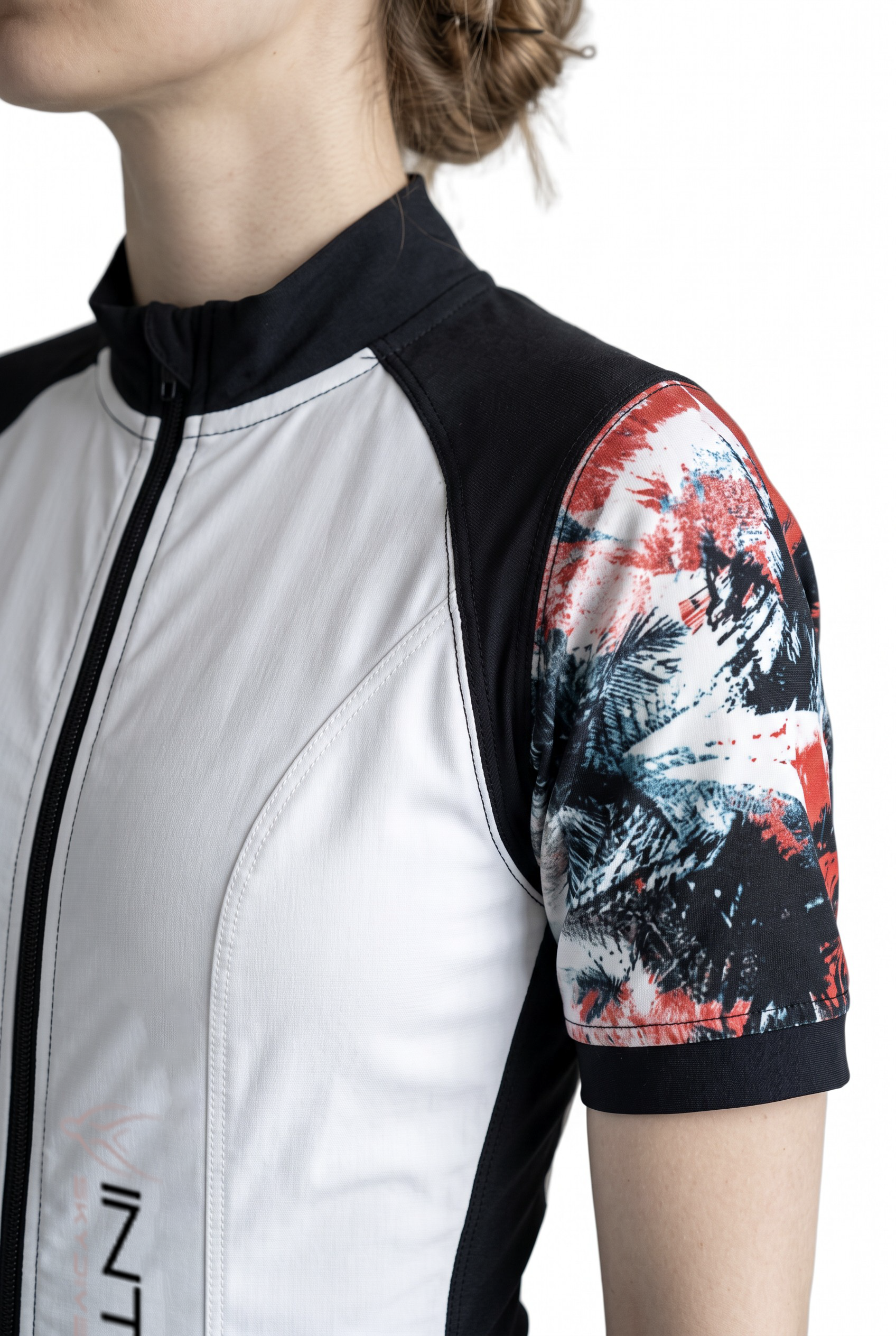 Freefly CF Short Female - White/Beach Arm Print