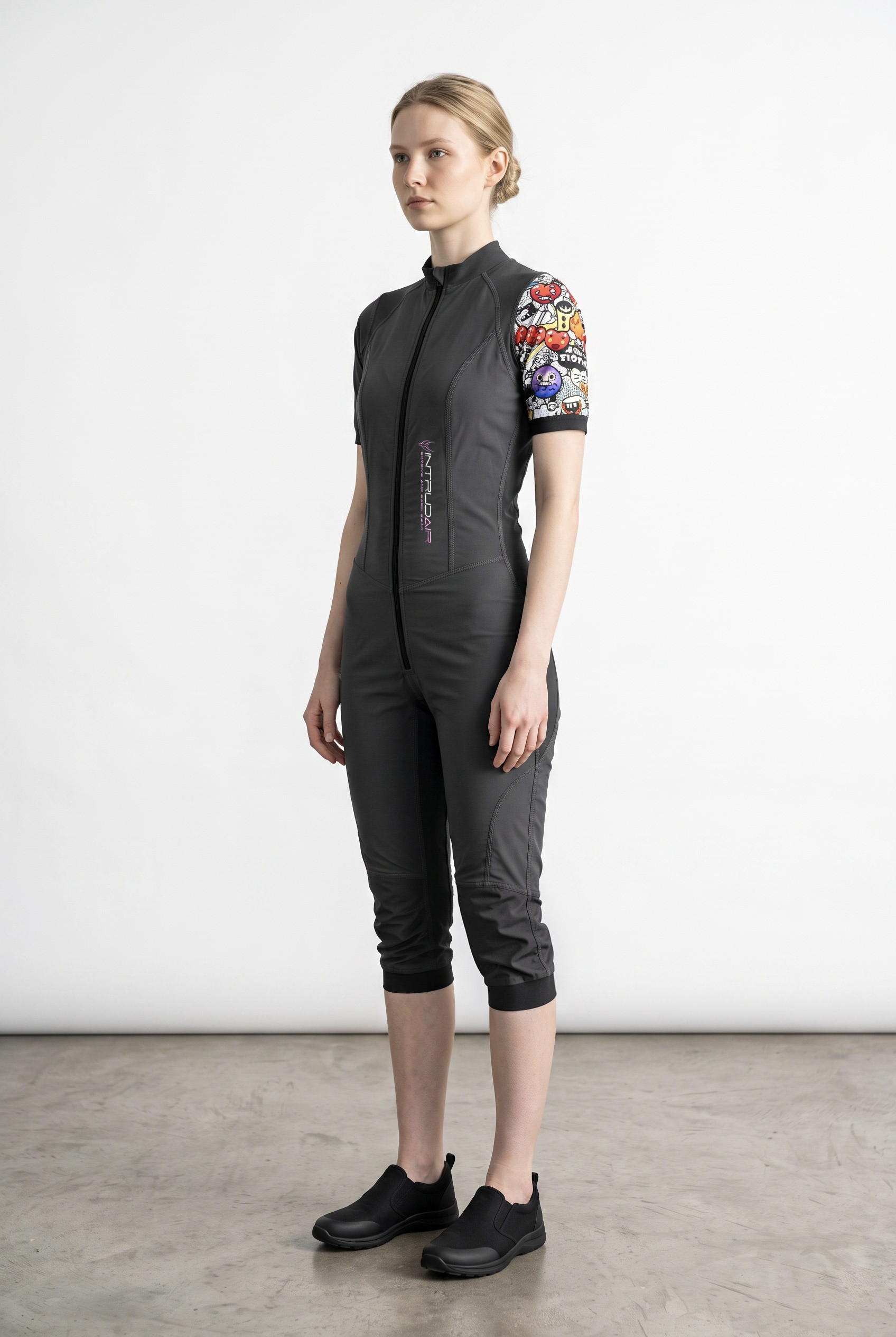 Freefly CF Short Female - Black/Cartoon Chaos Printed Arm