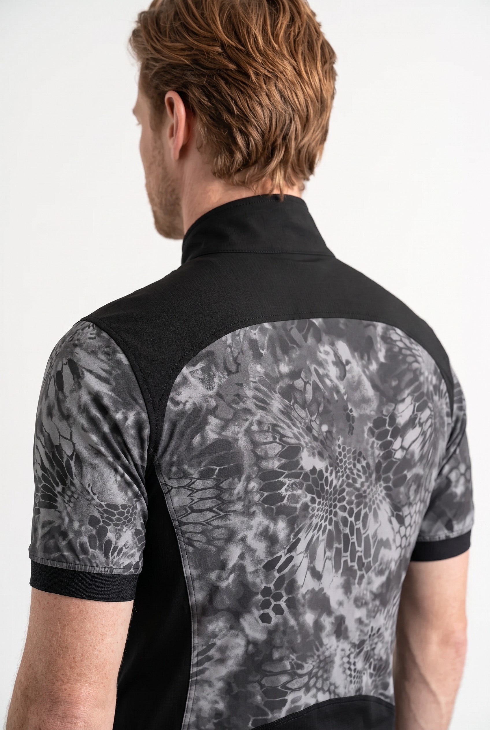 Freefly CF Short - Black/Shadow Scale Print