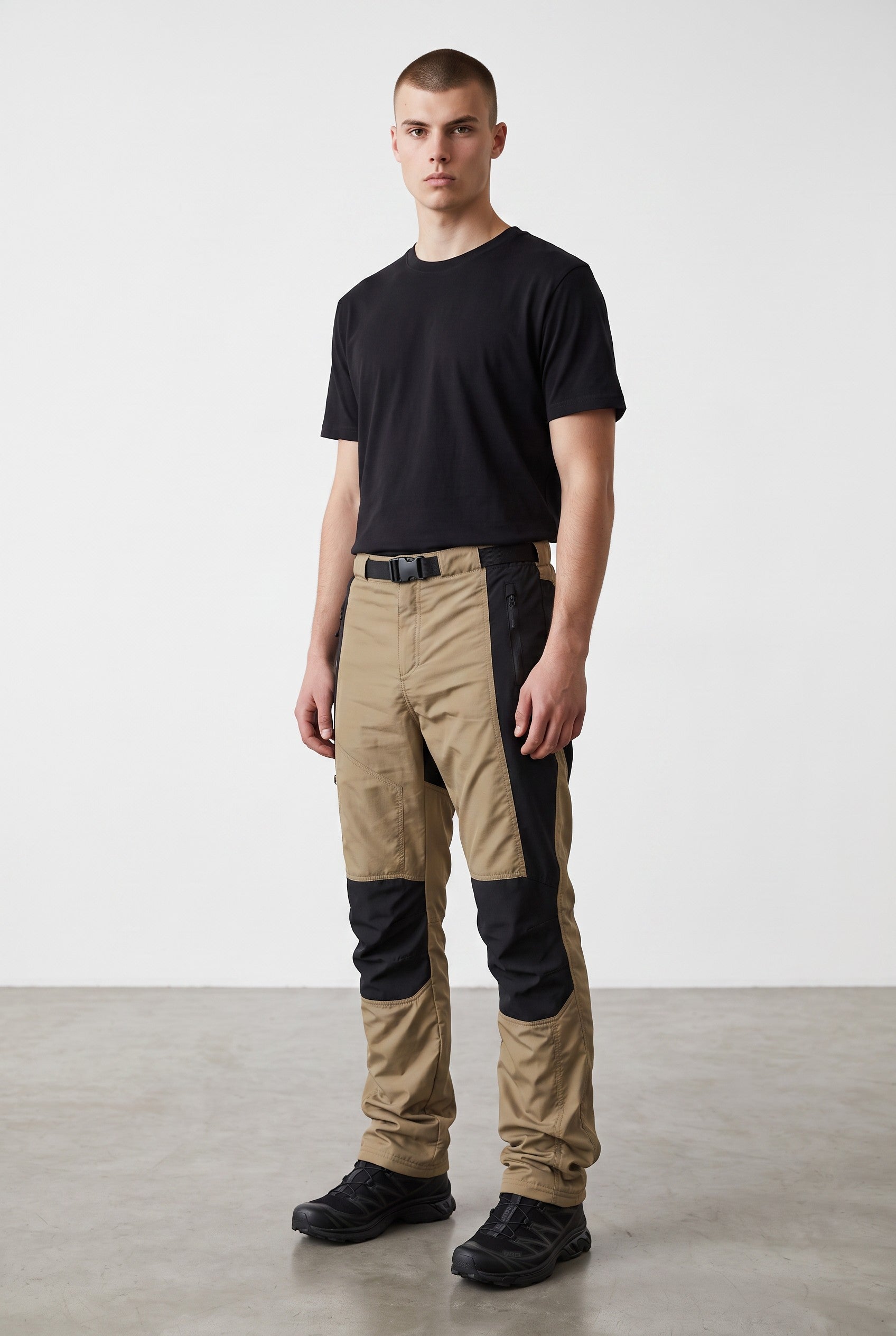 Technische Hose Beige/Schwarz