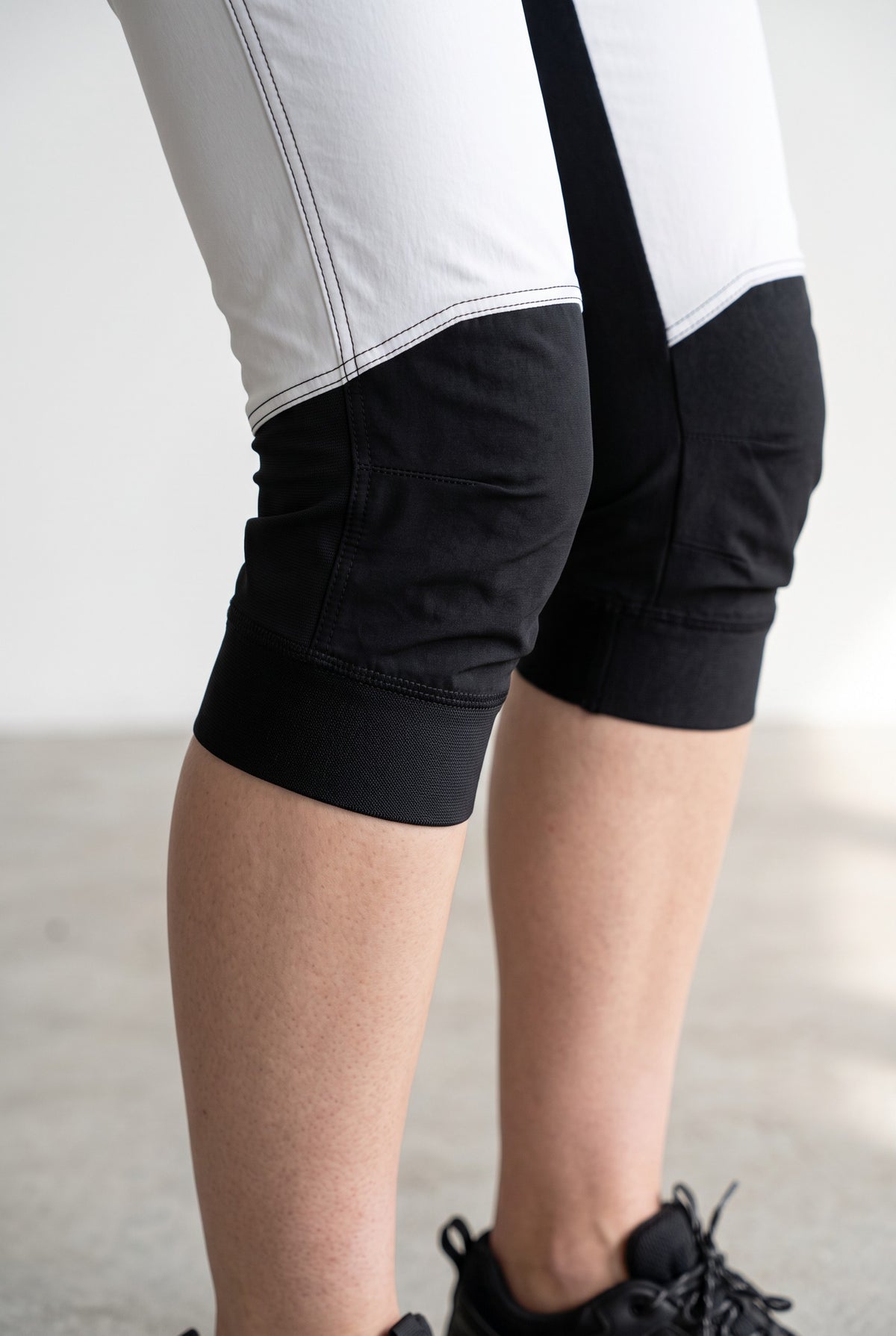 Freefly CF Short Female - White/Beach Arm Print