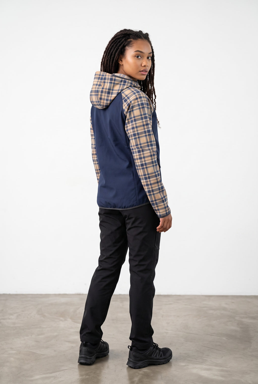 Intrudair® Female Softshell Jacket Tartan Beige [Hood]