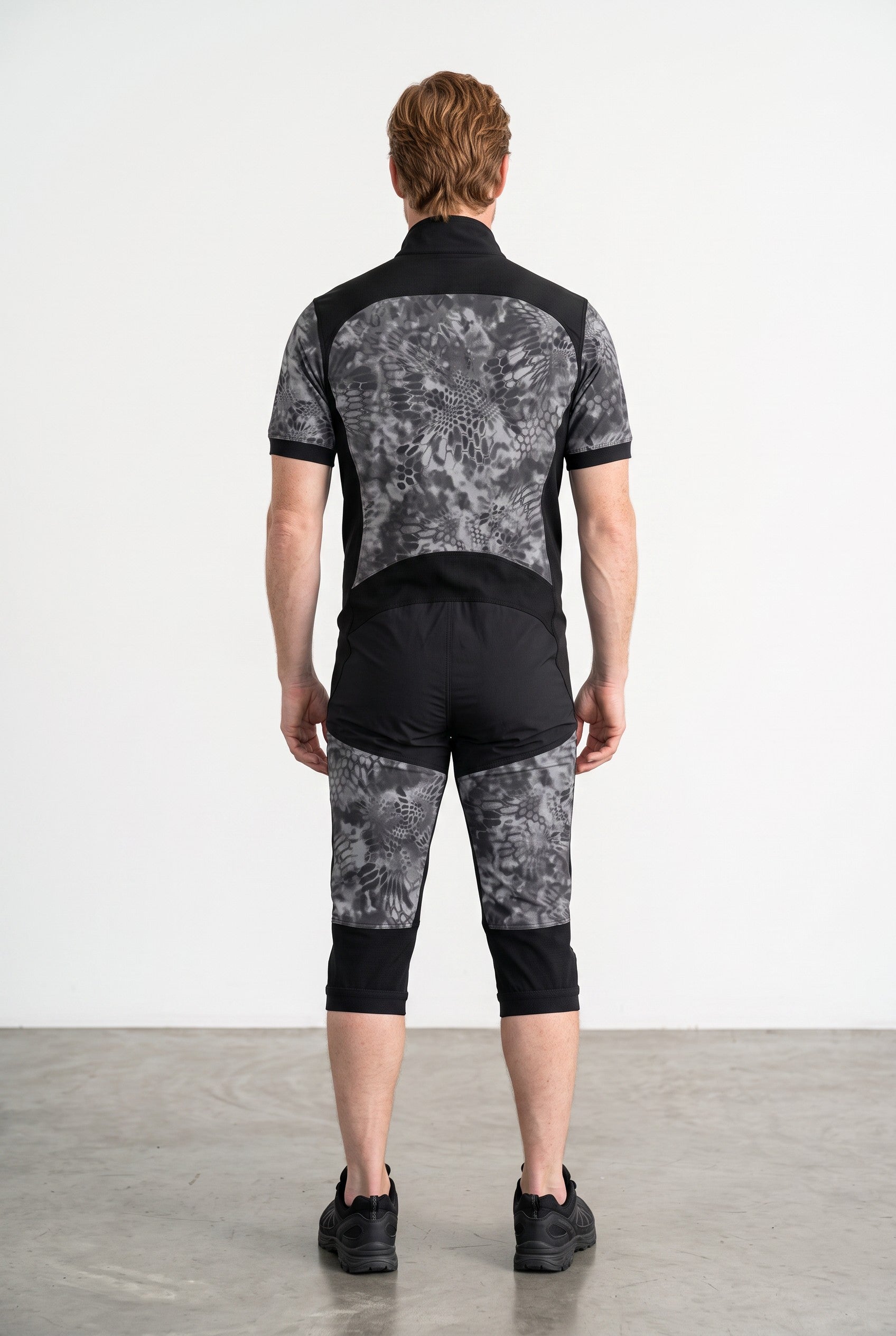 Freefly CF Short - Black/Shadow Scale Print