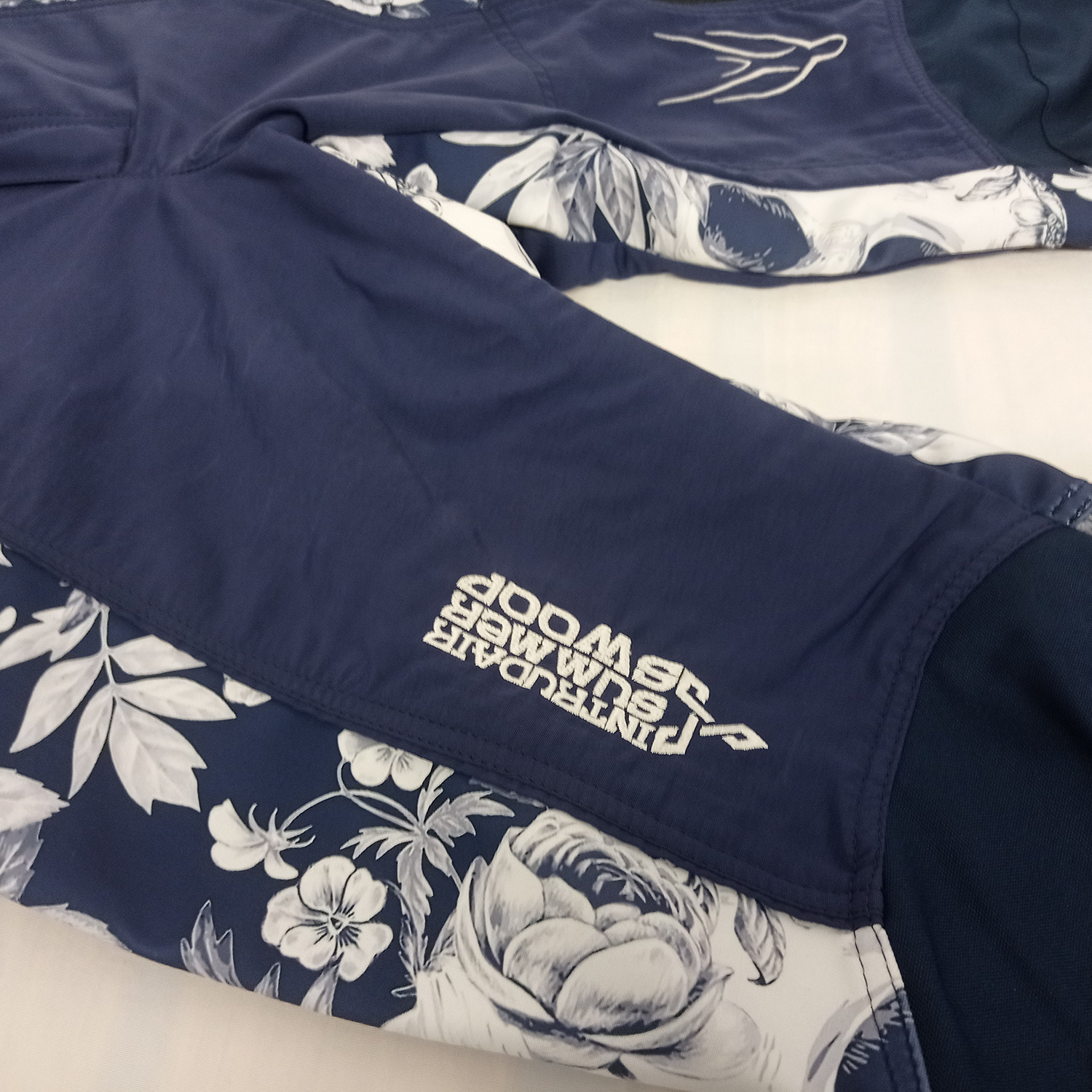 Printed Summer Swoop Size L/M