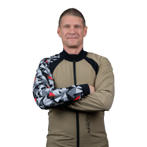 Freefly C+ Beige With Red Print